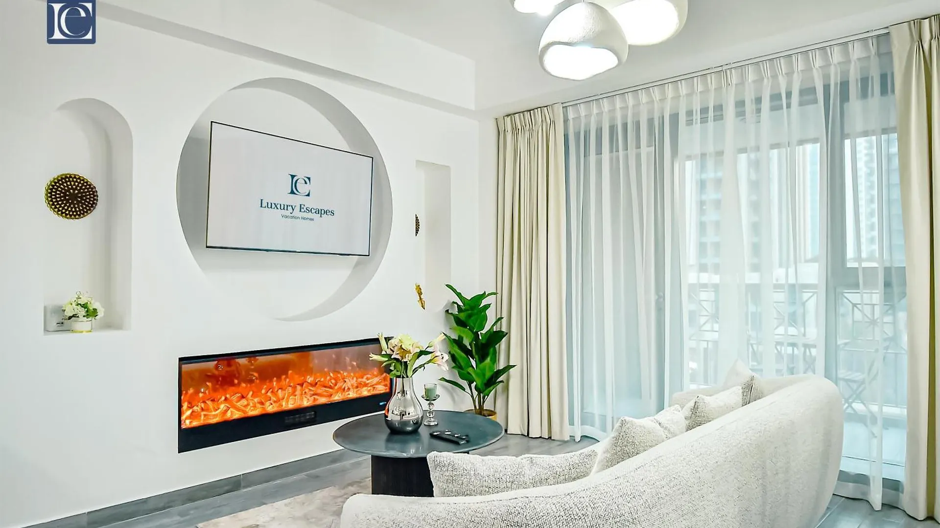Luxury Escapes - Elegant 3Br Apt With 4 Balconies In 29 Blvd Dubai Apartment
